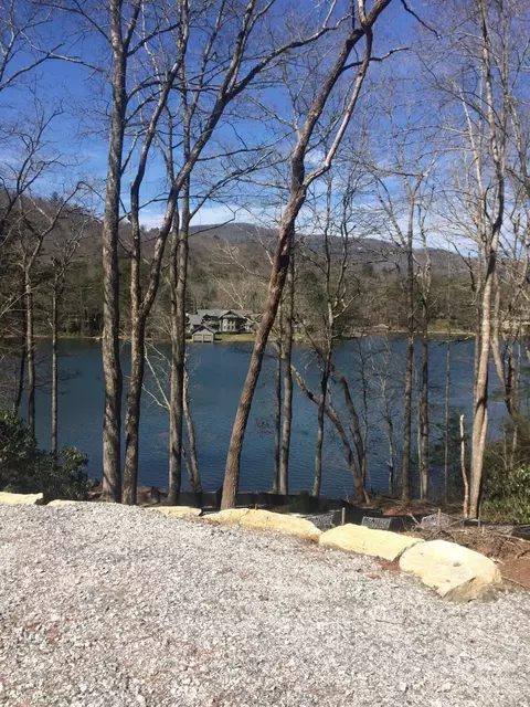 102 Us 64 #102, Lake Toxaway, NC 28747