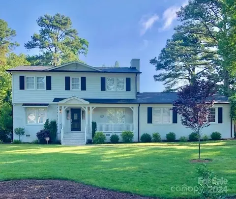 5710 Lansing Dr, Charlotte, NC 28270