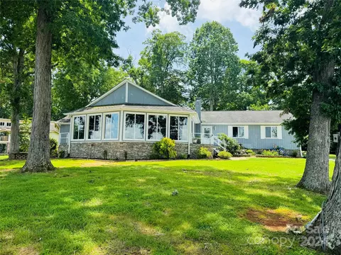 455 Murray Dr, Salisbury, NC 28146