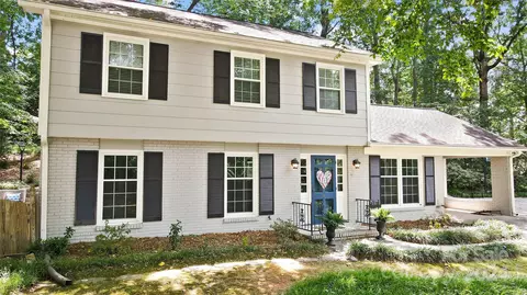3814 Chandworth Rd, Charlotte, NC 28210