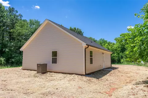 413 E Broad St, Salisbury, NC 28144 photo 5