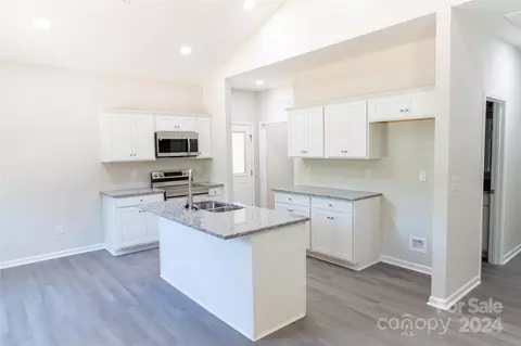 413 E Broad St, Salisbury, NC 28144 photo 8