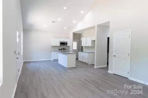 413 E Broad St, Salisbury, NC 28144 photo 6