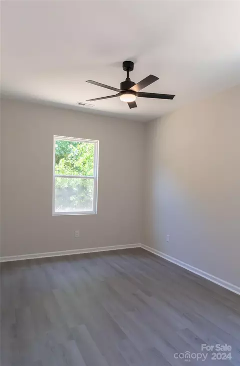413 E Broad St, Salisbury, NC 28144 photo 13