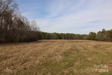 Quinn Road, Chester, SC 29706