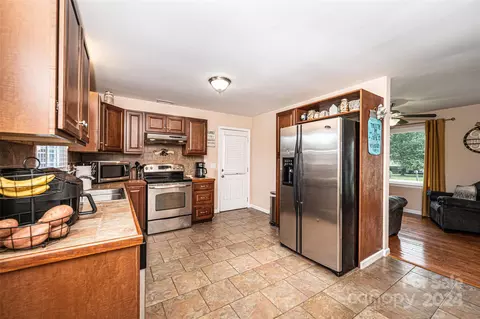 1246 Venus St, Conover, NC 28613 photo 13