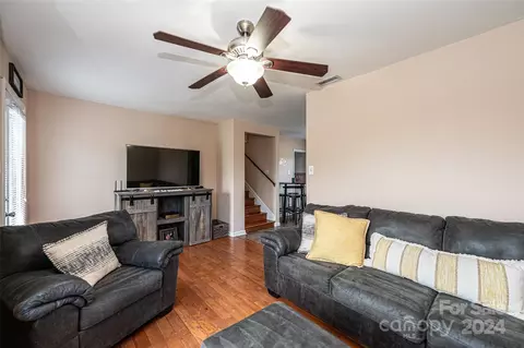 1246 Venus St, Conover, NC 28613 photo 10