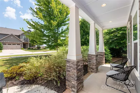 2017 Pinyon Ln, Lancaster, SC 29720 photo 2