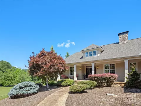 4 Walnut Ln, Fletcher, NC 28732 photo 5