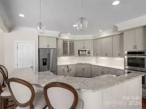 4 Walnut Ln, Fletcher, NC 28732 photo 14