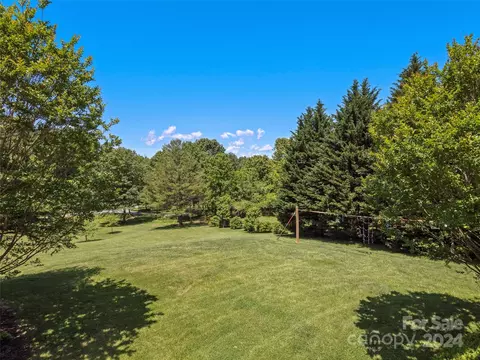 4 Walnut Ln, Fletcher, NC 28732 photo 45