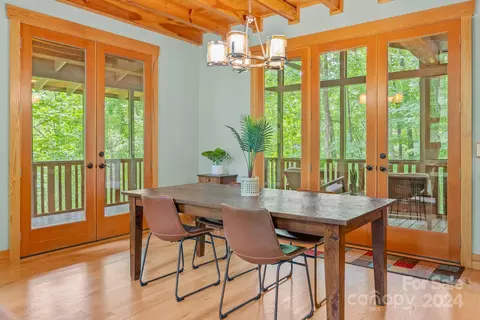 62 Chestnut Forest Rd, Fairview, NC 28730 photo 6
