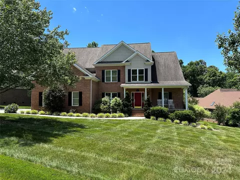 3551 Maple Wood Dr, Denver, NC 28037