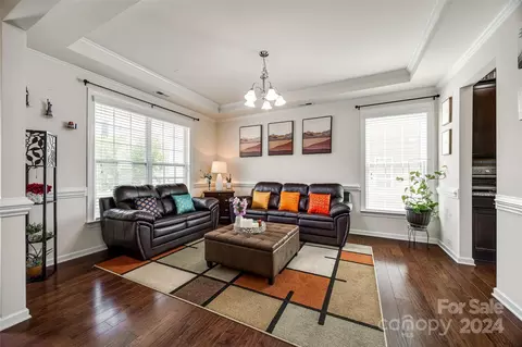 819 Bridge View Ct, Fort Mill, SC 29708 photo 4