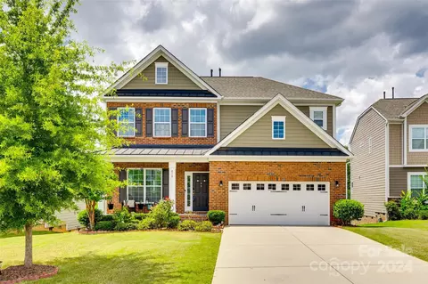 819 Bridge View Ct, Fort Mill, SC 29708