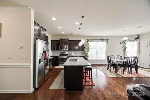 819 Bridge View Ct, Fort Mill, SC 29708 photo 7