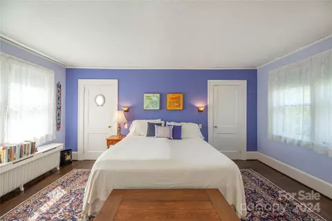 269 E Main St, Brevard, NC 28712 photo 17