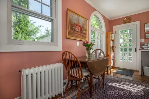 269 E Main St, Brevard, NC 28712 photo 13