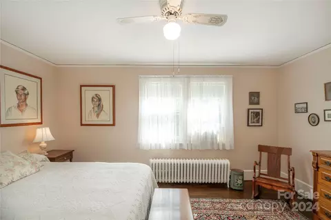 269 E Main St, Brevard, NC 28712 photo 22