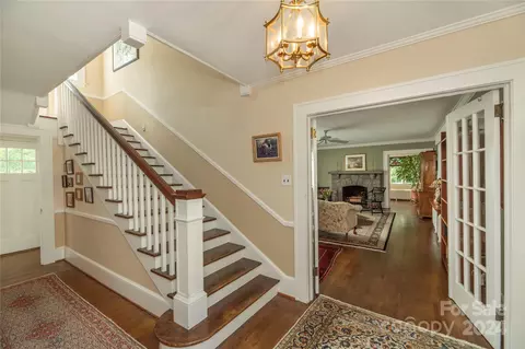 269 E Main St, Brevard, NC 28712 photo 6