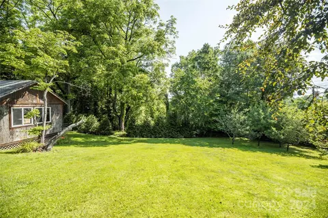 269 E Main St, Brevard, NC 28712 photo 44