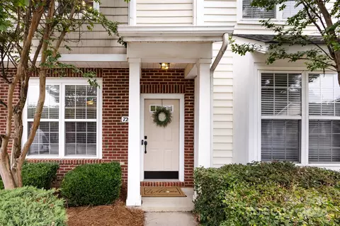 726 Shellstone Pl, Fort Mill, SC 29708 photo 2