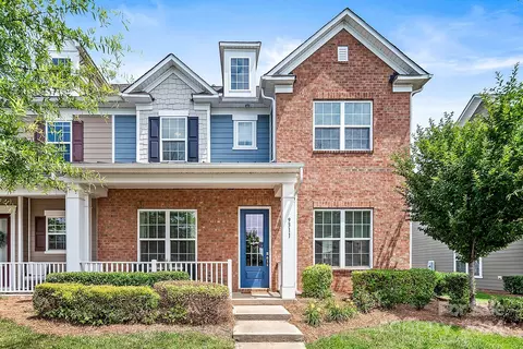 9311 Gladden Hill Ln, Pineville, NC 28134