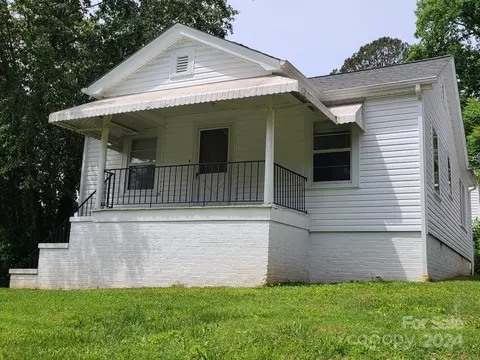 530 Main Sw St SW, Lenoir, NC 28645