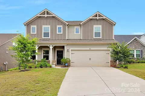 1030 Amberley Crossing Dr, Belmont, NC 28012