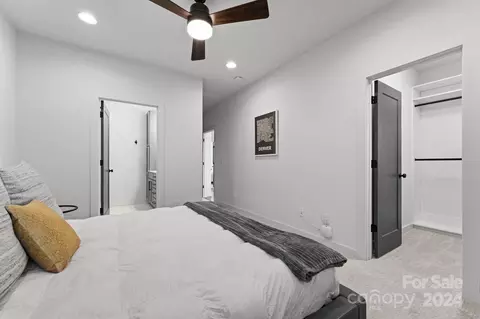 412 E 33rd St, Charlotte, NC 28205 photo 22