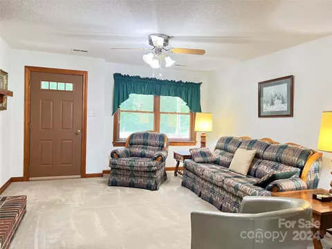 9005 Overcash Rd, Concord, NC 28027 photo 5