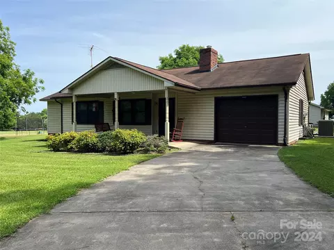 9005 Overcash Rd, Concord, NC 28027