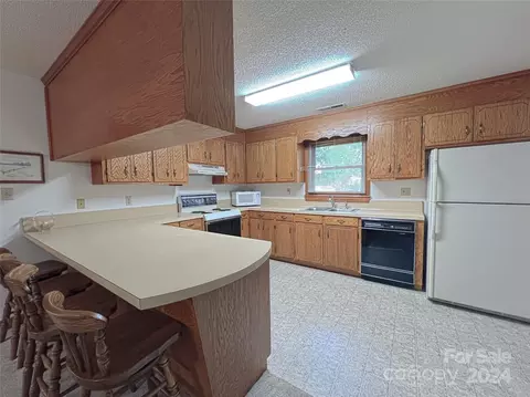 9005 Overcash Rd, Concord, NC 28027 photo 9