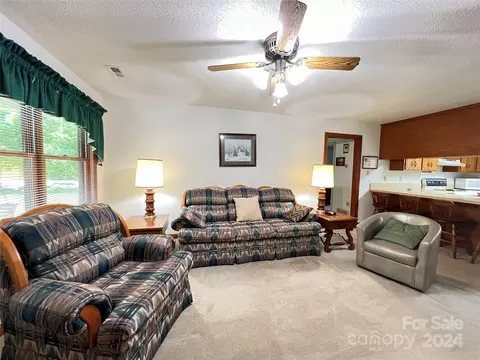 9005 Overcash Rd, Concord, NC 28027 photo 6