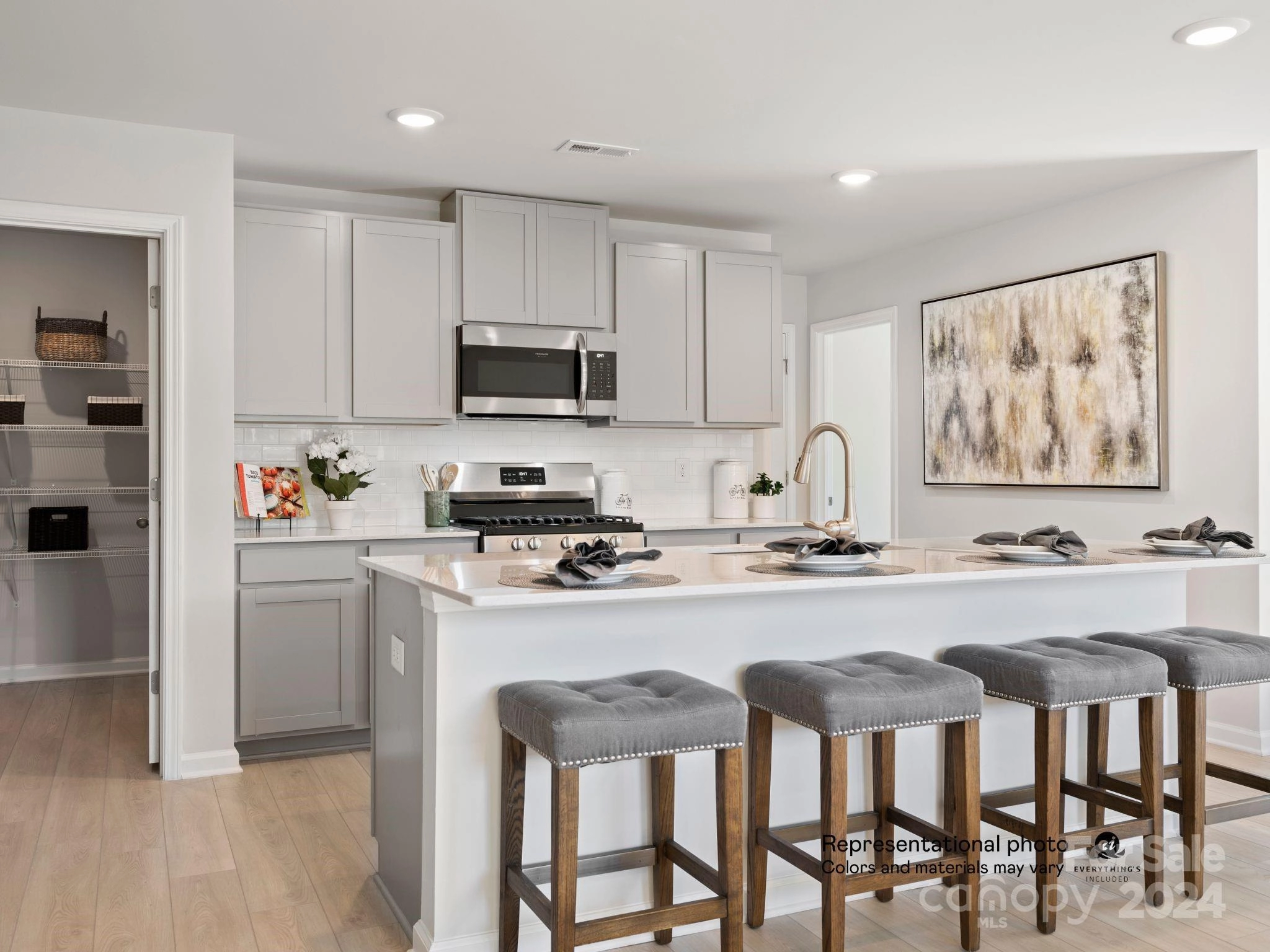 152 Hanging Rock Sf 114 Trl Unit SF 114