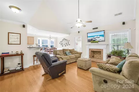 5705 Eric Sustar Ln, Monroe, NC 28110 photo 9