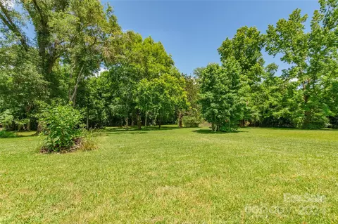 Exterior - 4091 Roberta Rd, Concord, NC 28027 photo 4 of 4