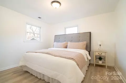 Bedroom - 2594 Cedar Valley Dr, Conover, NC 28613 photo 1 of 2