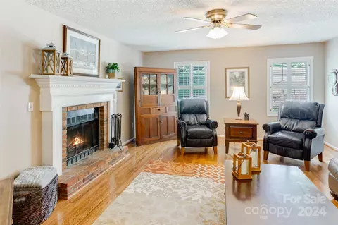 Other - 70 Acorn Ln, Clyde, NC 28721 photo 2 of 14