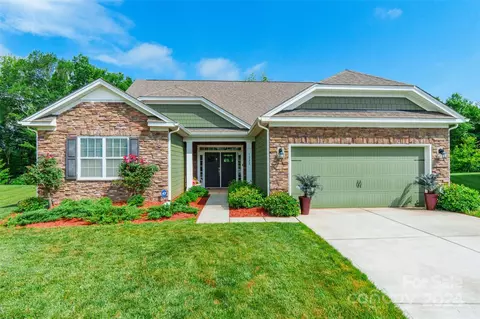 1222 Acosta Ct, Lake Wylie, SC 29710