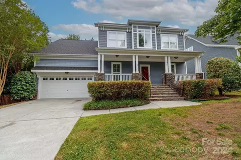 5729 Mantario Dr, Charlotte, NC 28269