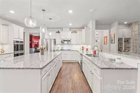 1915 Tranquility Blvd, Lancaster, SC 29720 photo 11