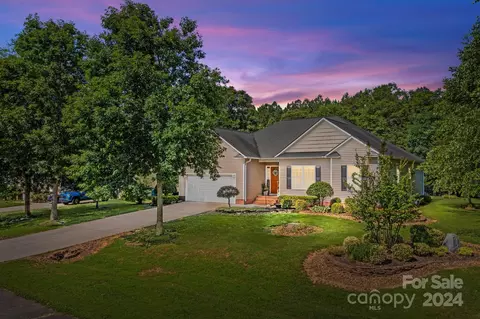 1107 Archer Farm Dr, Salisbury, NC 28144