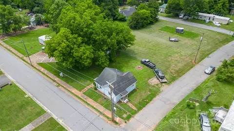 View/Area - 617 E B St, Newton, NC 28658 photo 1 of 1