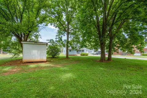 Other - 617 E B St, Newton, NC 28658 photo 7 of 12