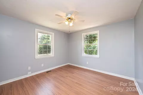 1870 August St, Conover, NC 28613 photo 16
