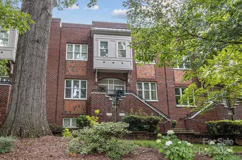 100 N Laurel Ave, Charlotte, NC 28207