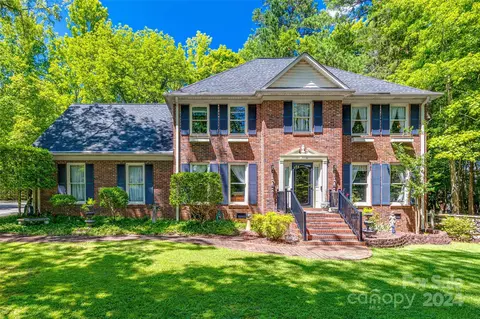1818 Sardis Dr, Lancaster, SC 29720