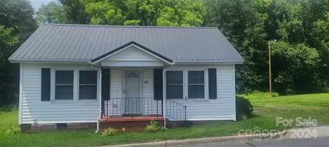 108 Mill St, Biscoe, NC 27209