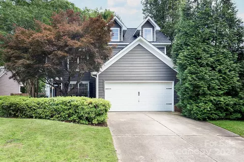 814 Mill Creek Ln, Charlotte, NC 28209